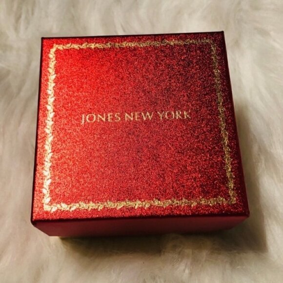 GOLD-TONE Holiday Bow - Picture 3 of 6